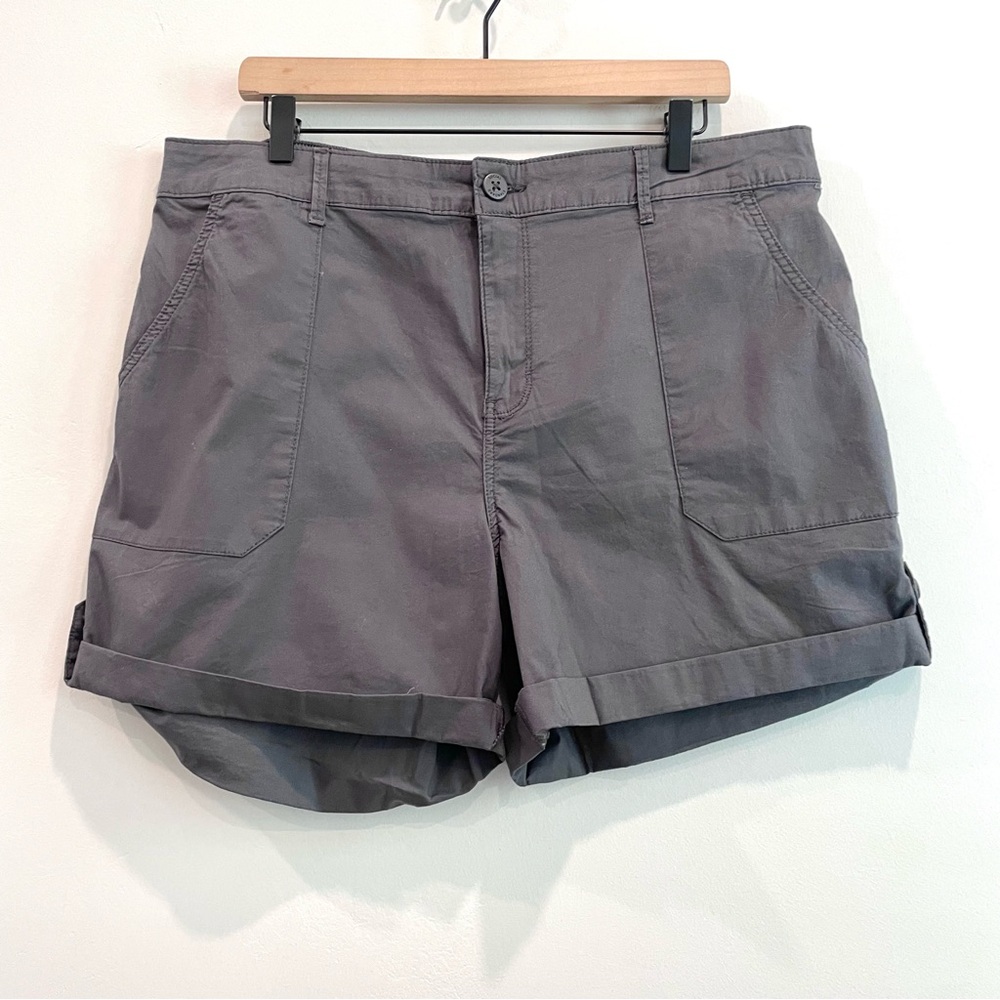 Sanctuary Social Standard Cuffed Hem Utility Shorts